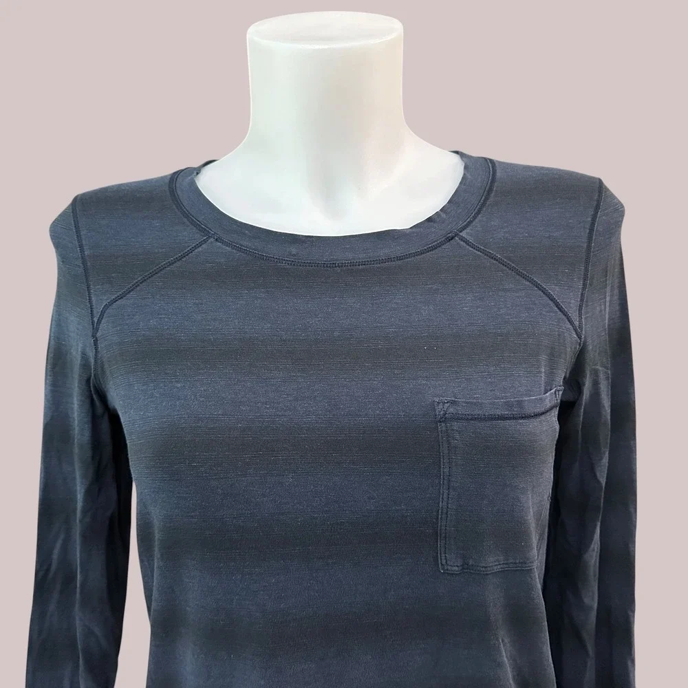 Lululemon Women's Size 6? Find Your Zen Striped Long Sleeve Shirt Side Pocket